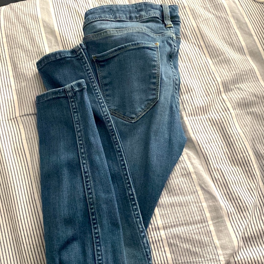 Low rise jean leggings - Picture 3 of 3